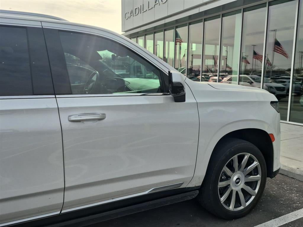 2022 Cadillac Escalade ESV Premium Luxury Platinum