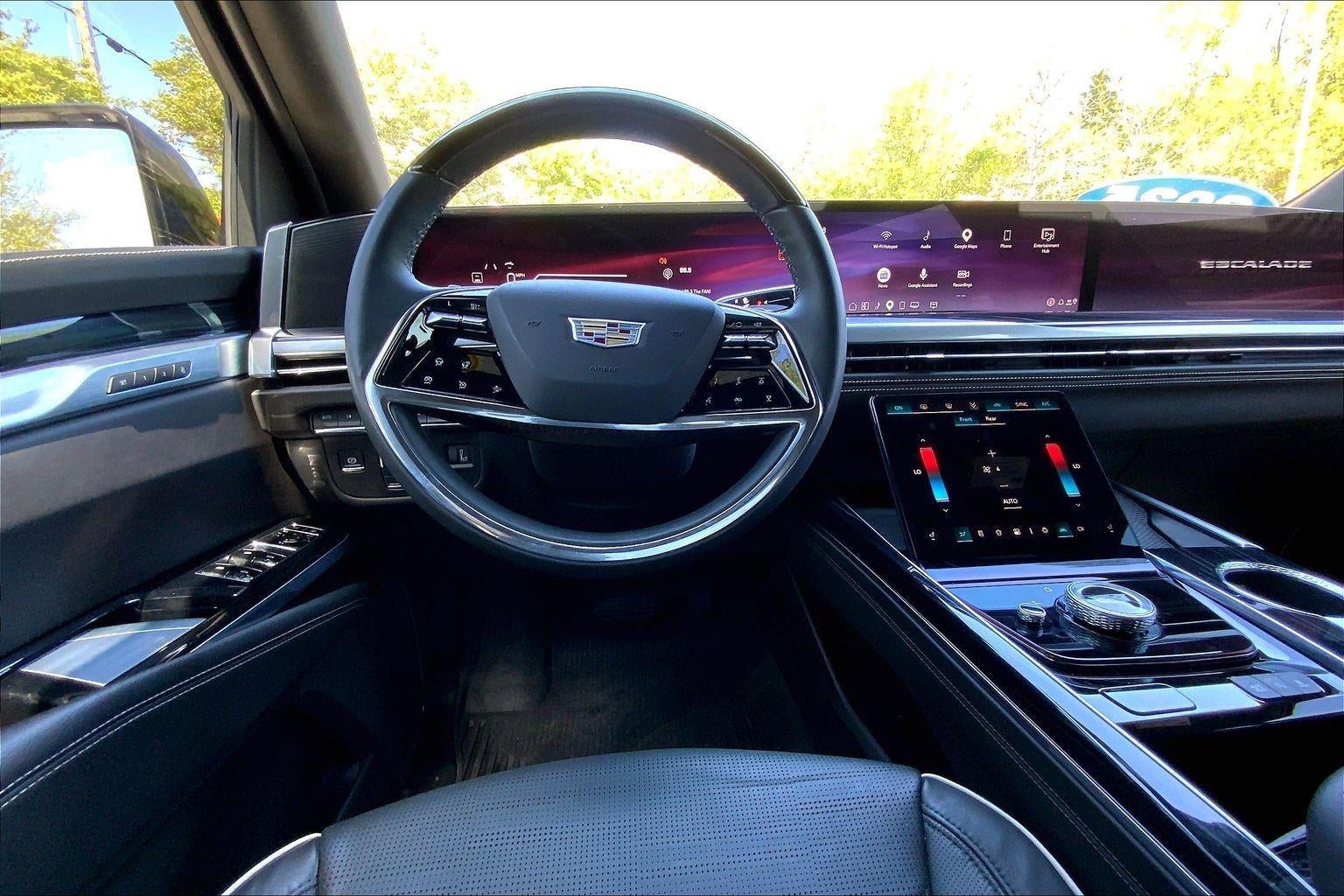 2025 Cadillac Escalade Sport