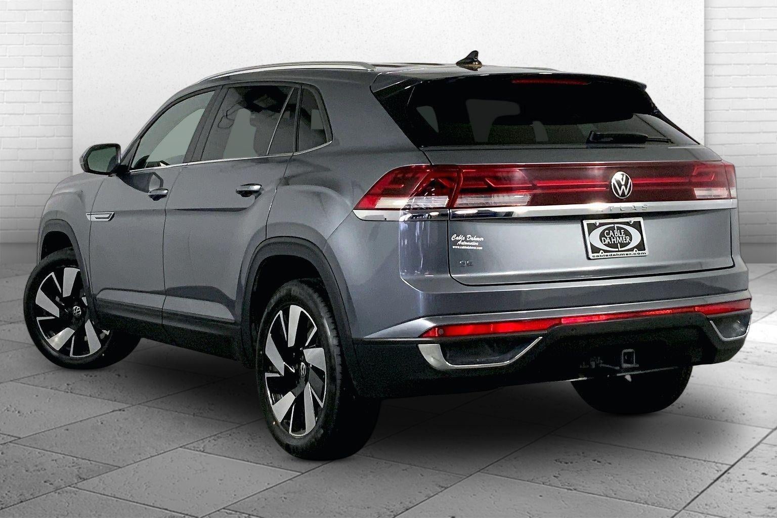 2025 Volkswagen Atlas Cross Sport 2.0T SE w/Technology