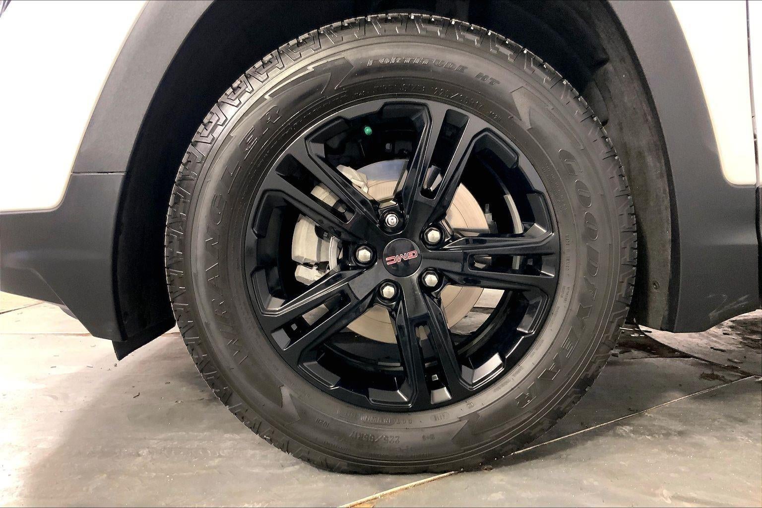 2023 GMC Terrain AT4