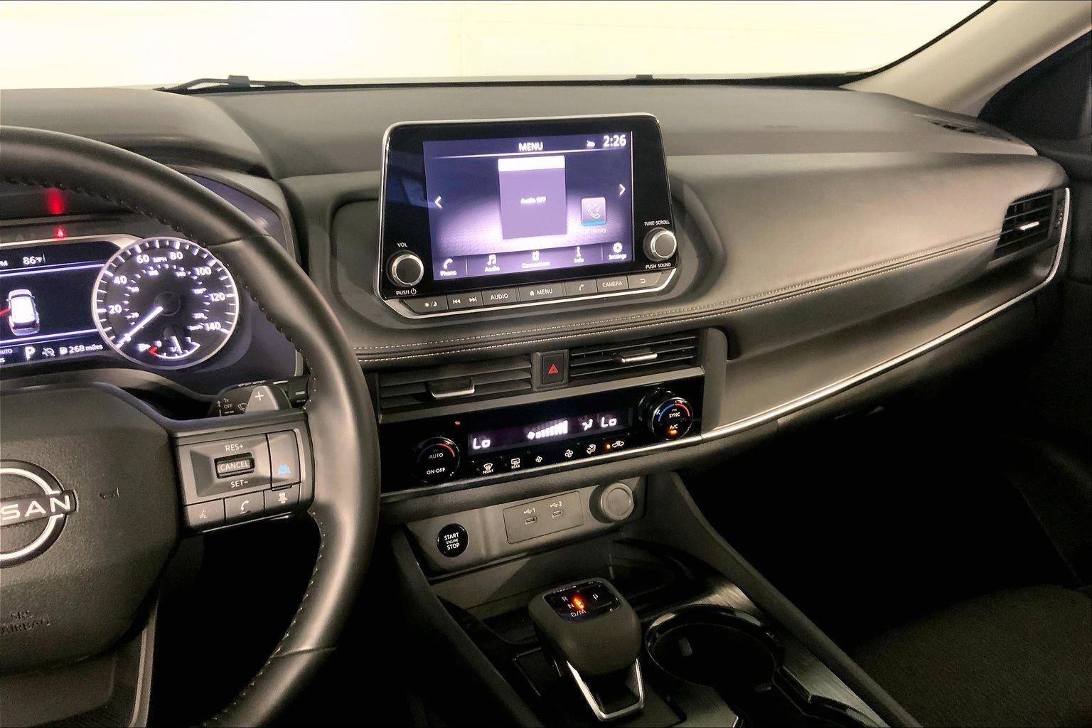 2025 Nissan Rogue SV