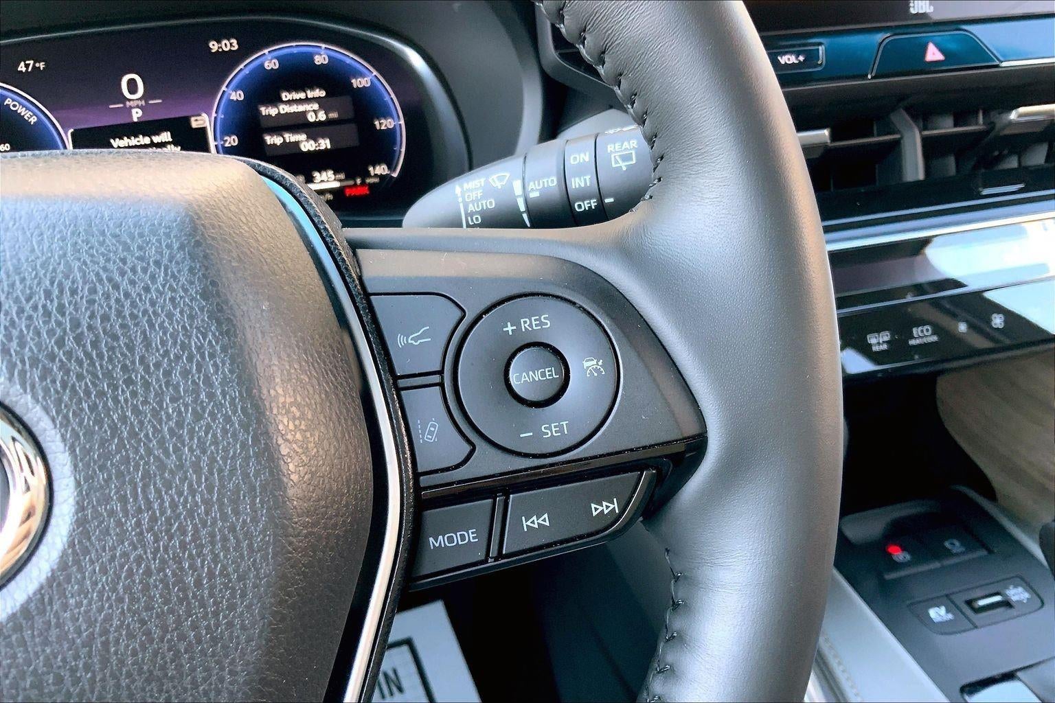 2023 Toyota Venza LE