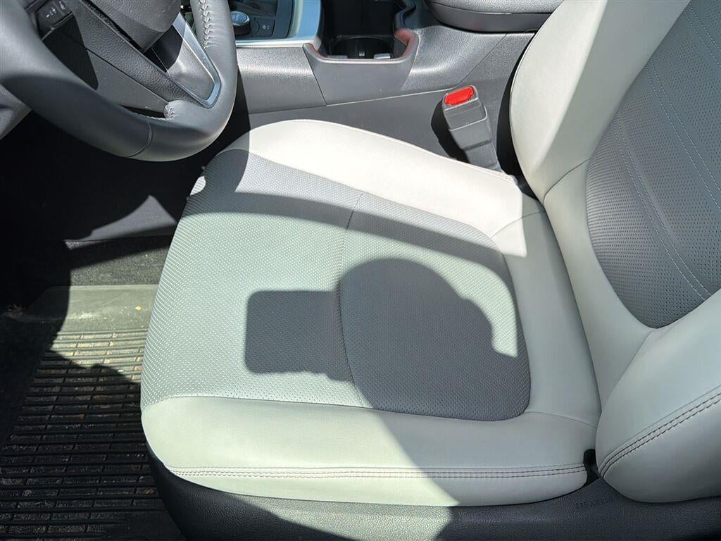2025 Toyota RAV4 Hybrid Limited