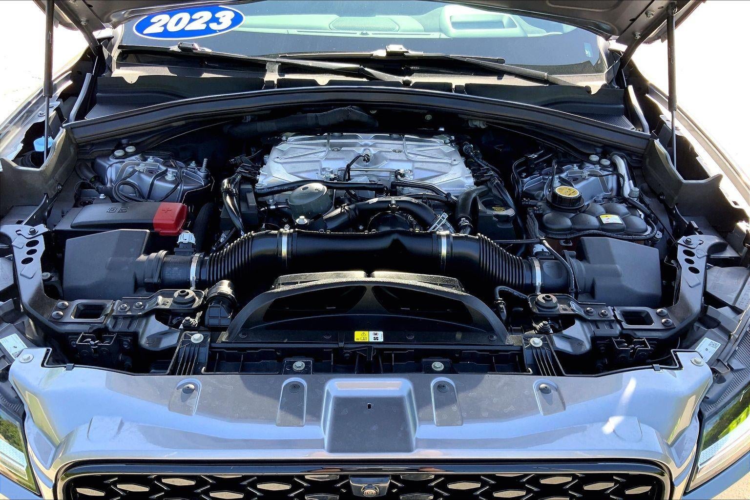 2023 Jaguar F-PACE SVR