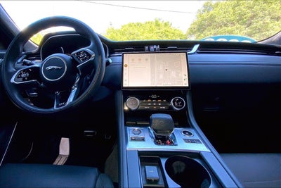 2023 Jaguar F-PACE SVR