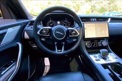 2023 Jaguar F-PACE SVR