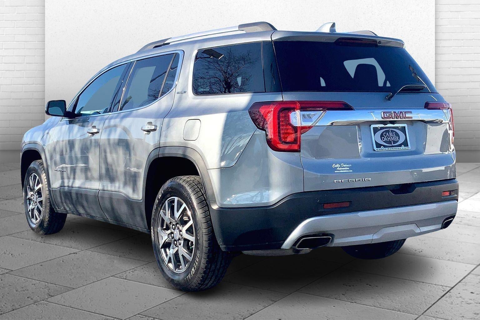 2023 GMC Acadia SLE