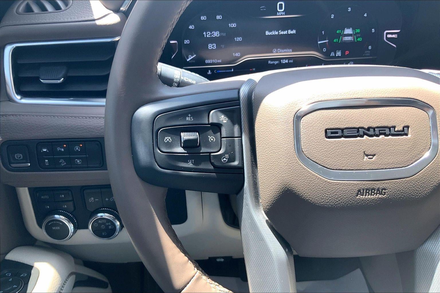 2023 GMC Yukon Denali