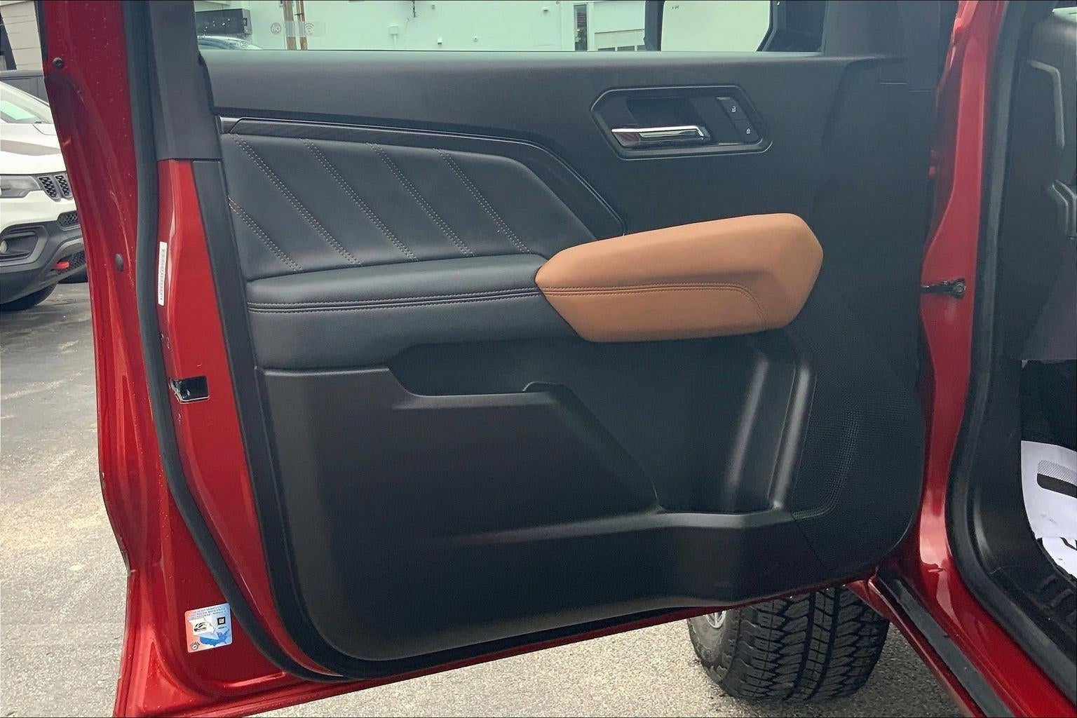 2024 GMC Canyon AT4
