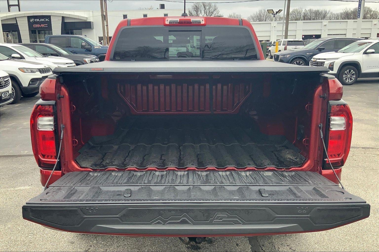 2024 GMC Canyon AT4