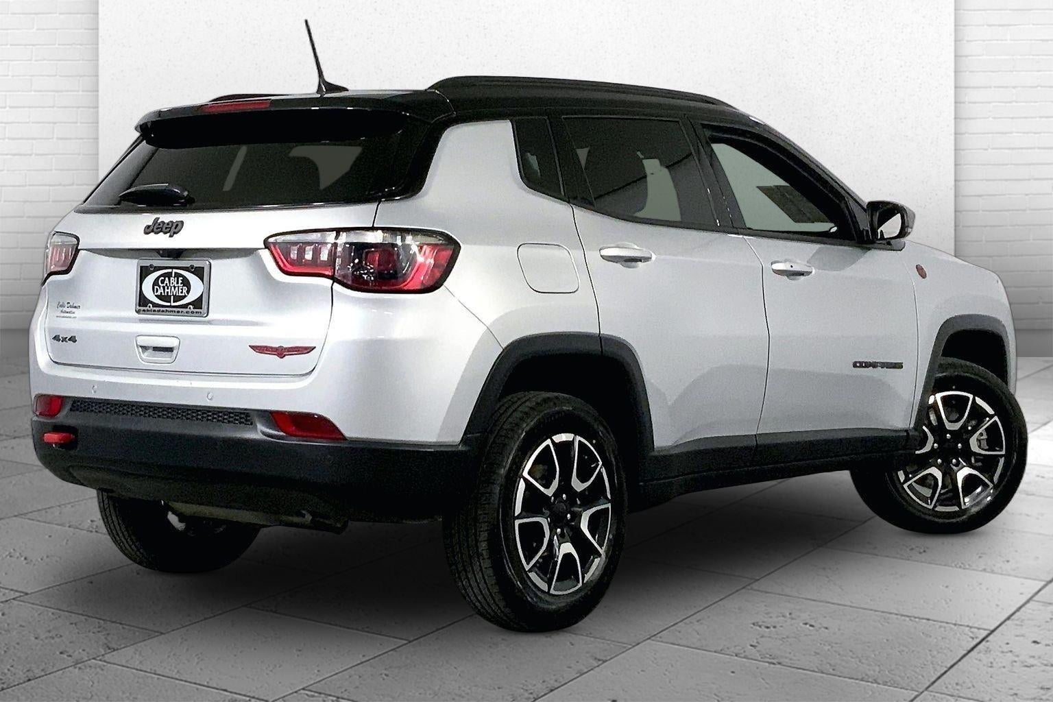 2024 Jeep Compass Trailhawk