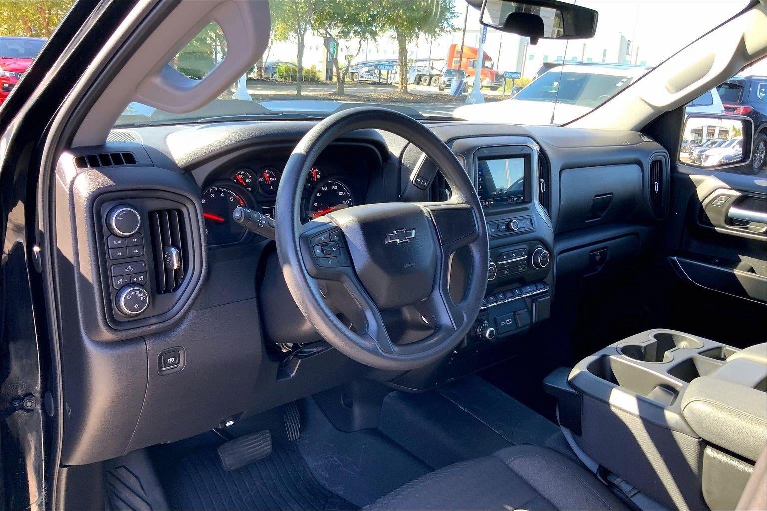 2025 Chevrolet Silverado 1500 Custom Trail Boss