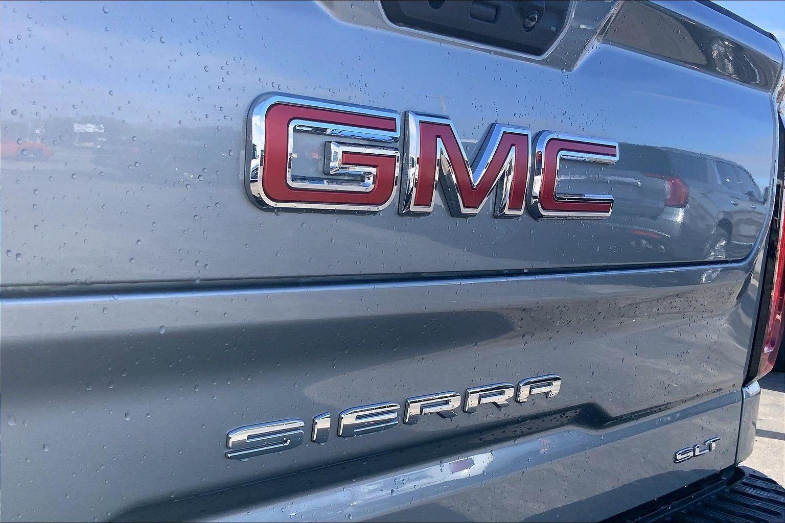 2025 GMC Sierra 1500 SLT