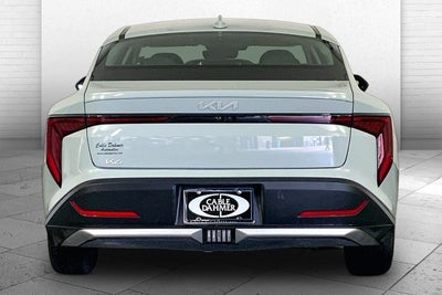 2025 Kia K4 LXS