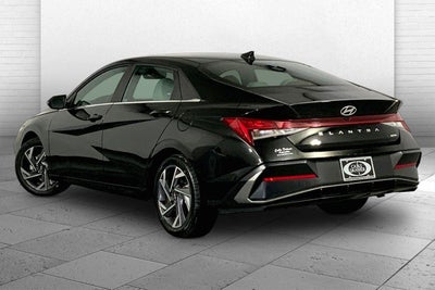 2025 Hyundai Elantra Hybrid Limited