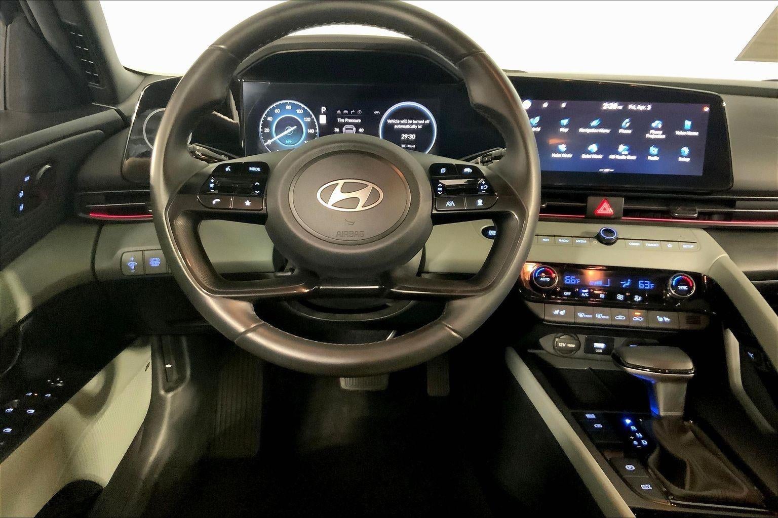 2025 Hyundai Elantra Hybrid Limited