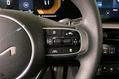 2025 Kia K5 LXS