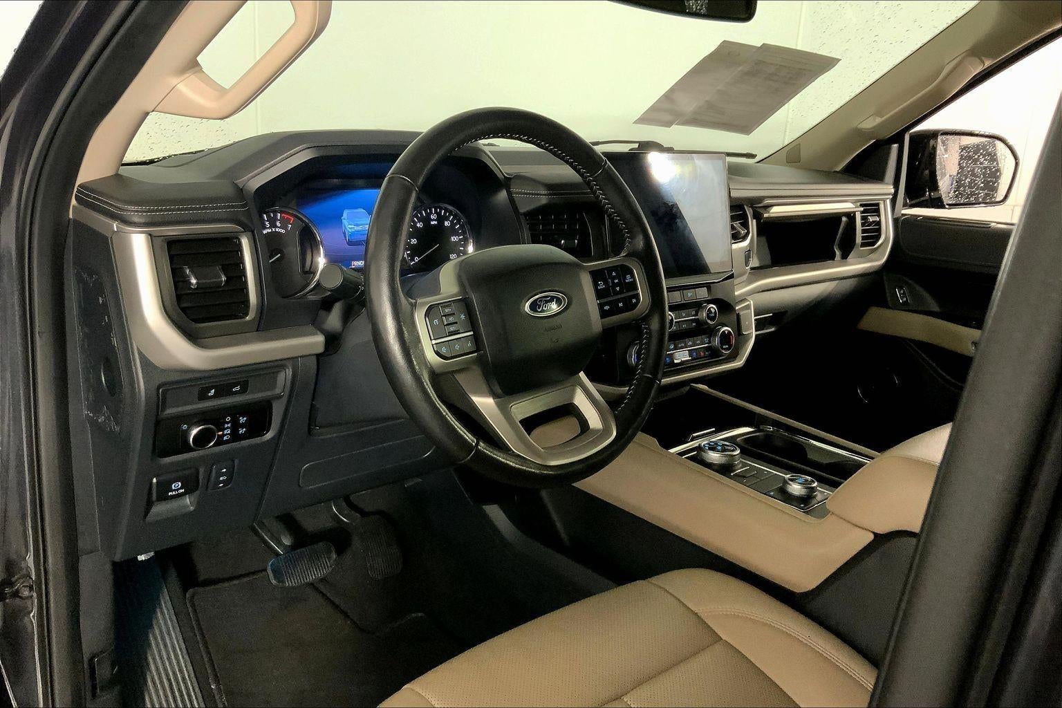 2024 Ford Expedition Max XLT