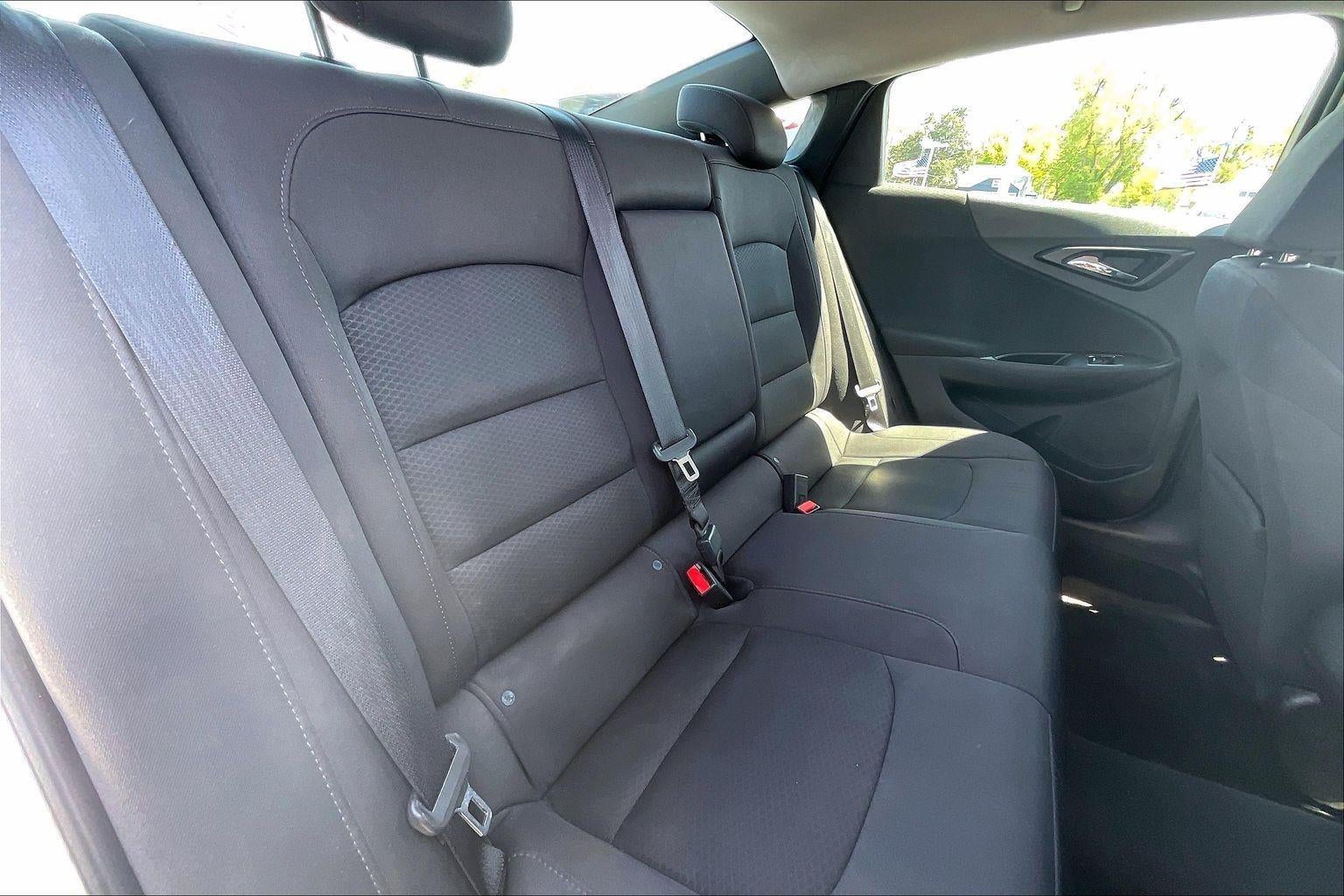 2017 Chevrolet Malibu LS