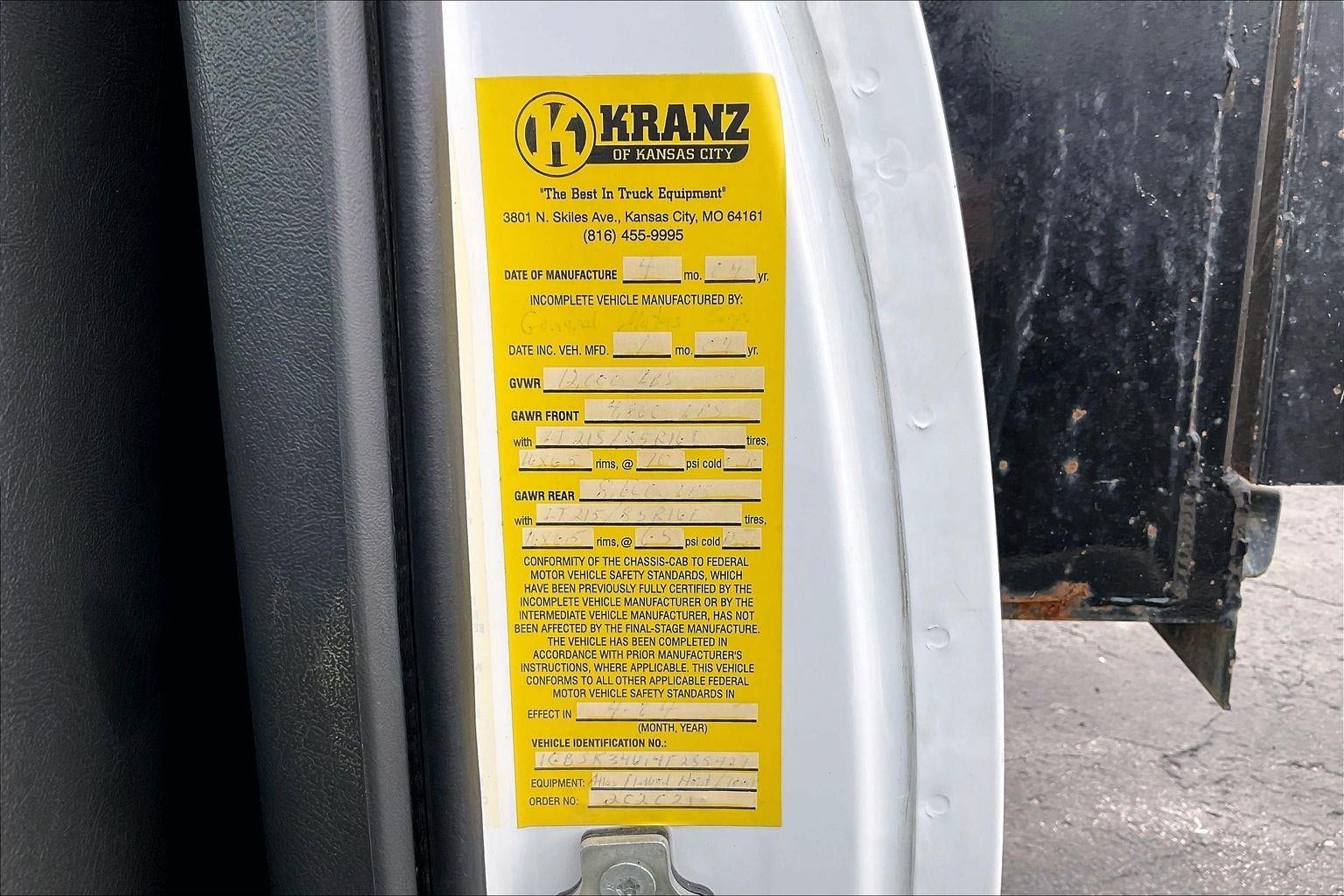 2004 Chevrolet Silverado 3500 HD REG CAB 4WD 161.5