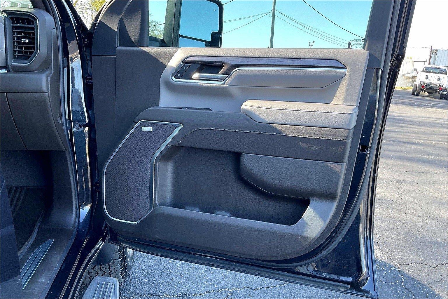 2024 Chevrolet Silverado 3500 HD LTZ