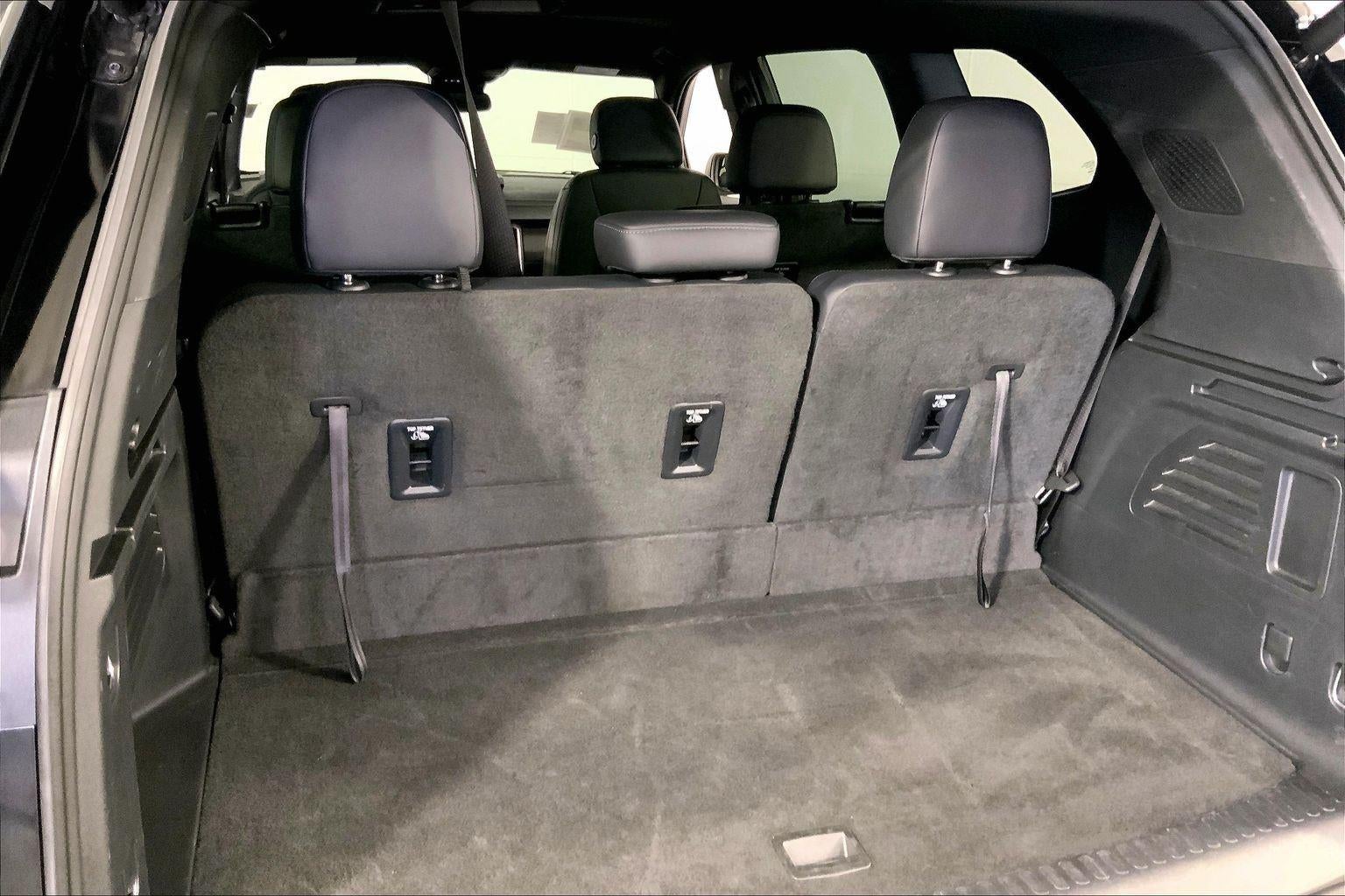 2024 GMC Acadia Elevation