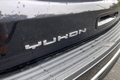 2023 GMC Yukon XL SLT
