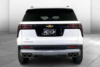 2024 Chevrolet Traverse LT