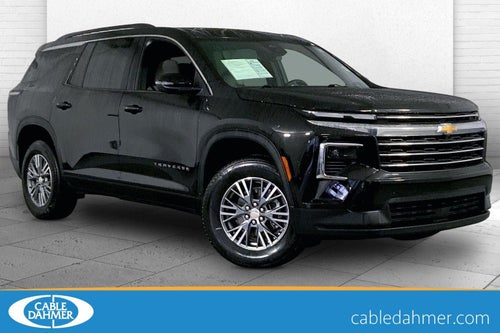 2025 Chevrolet Traverse LT