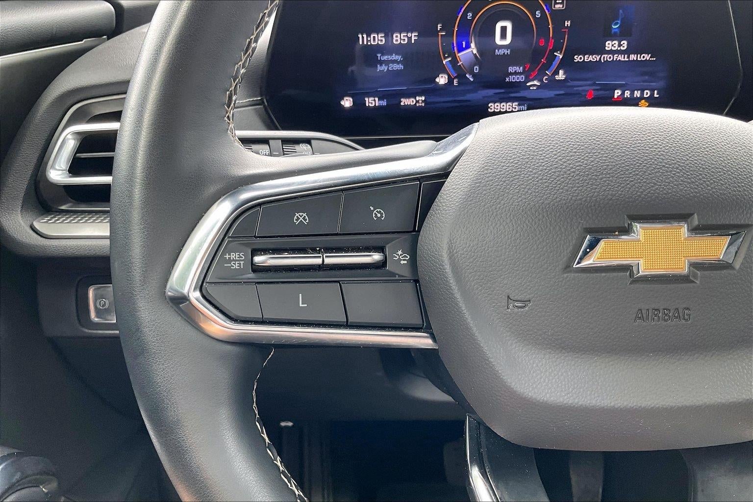 2024 Chevrolet Traverse LT