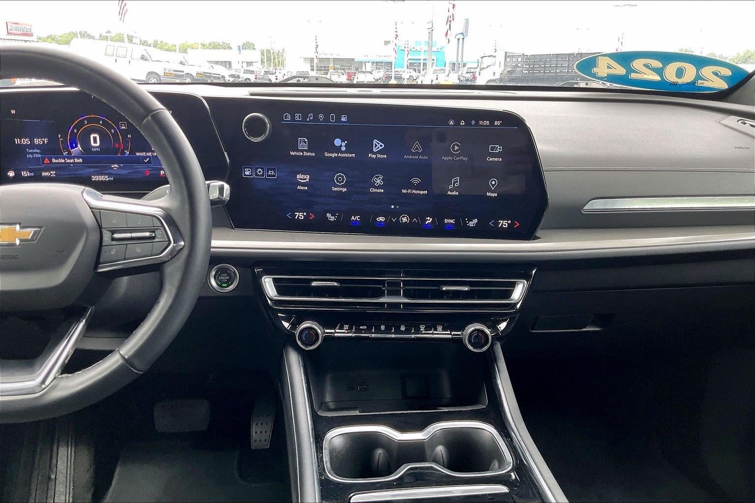 2024 Chevrolet Traverse LT