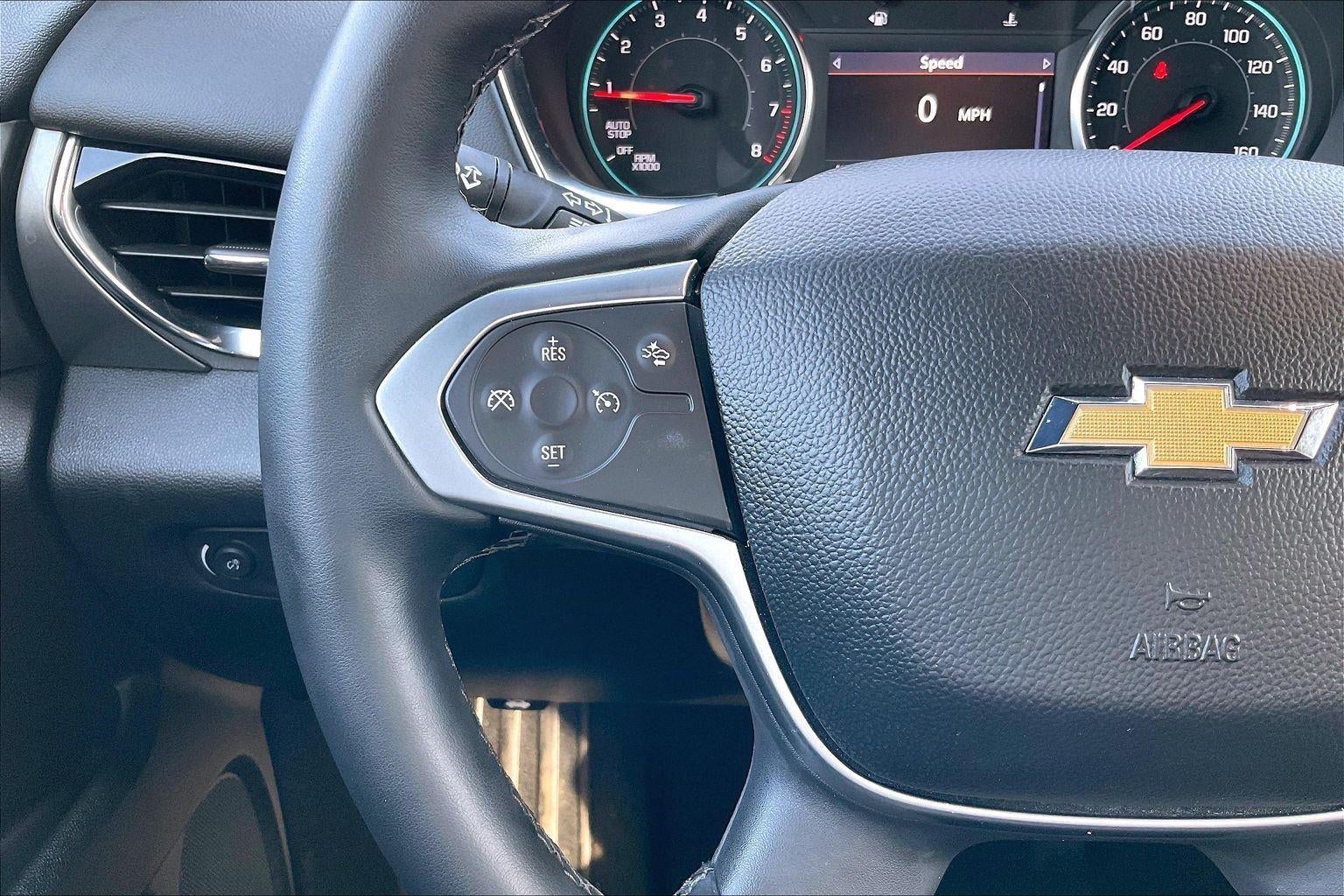 2023 Chevrolet Traverse LT Cloth