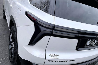 2025 Chevrolet Traverse RS