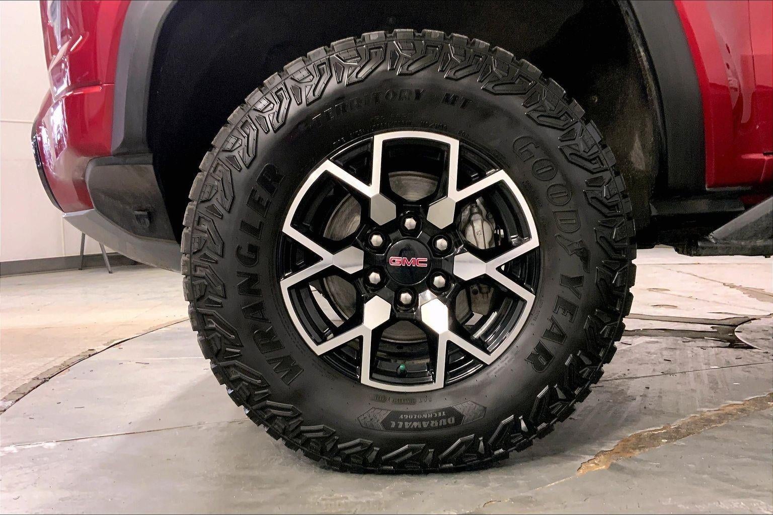 2023 GMC Canyon AT4X