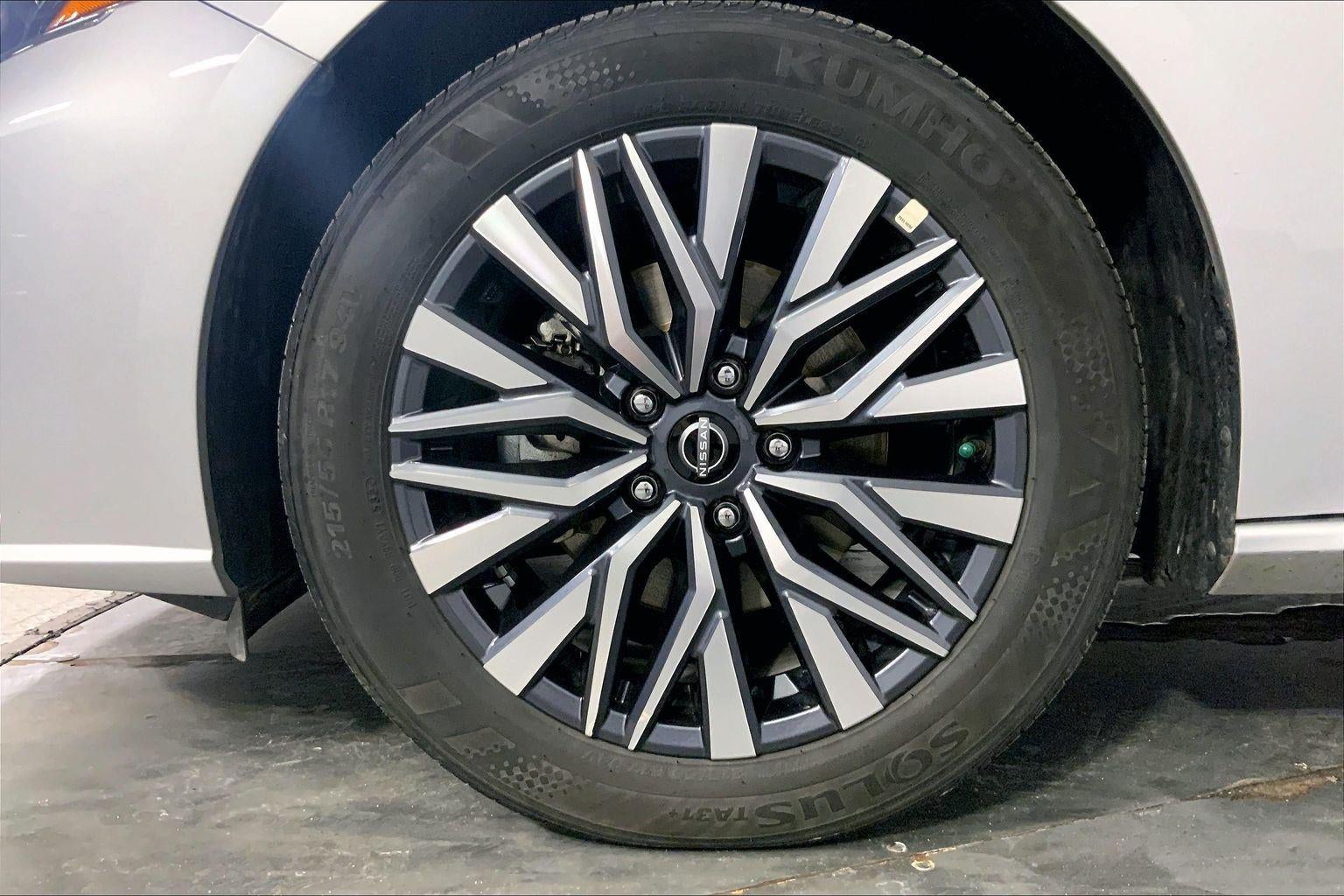 2025 Nissan Altima SV