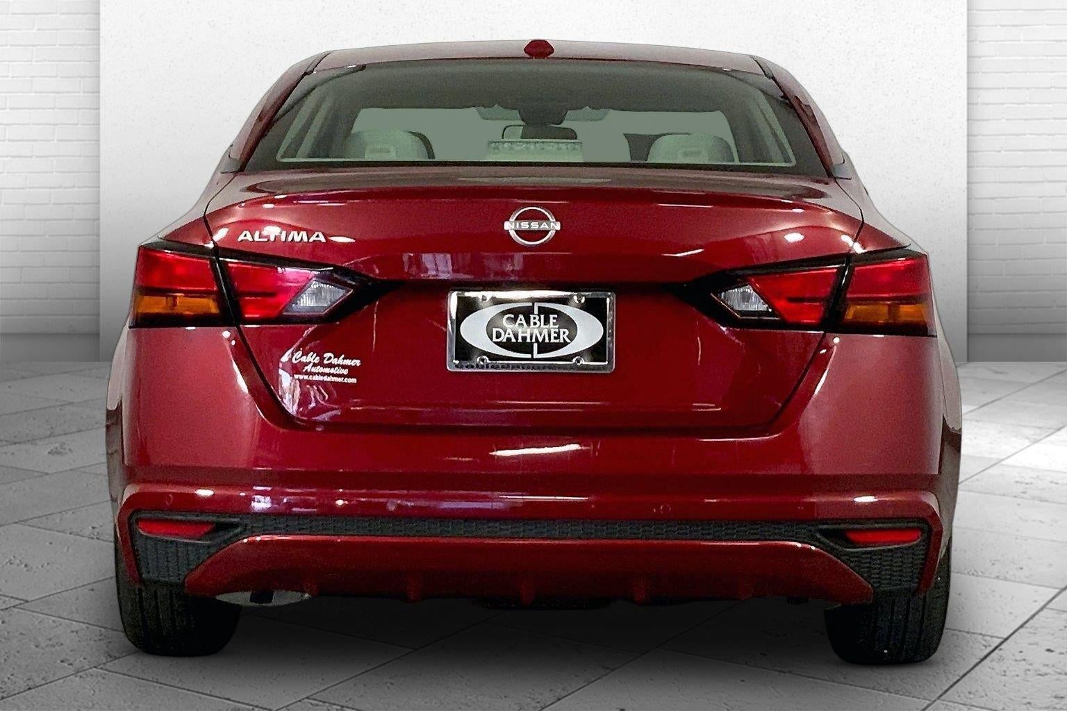 2025 Nissan Altima SV