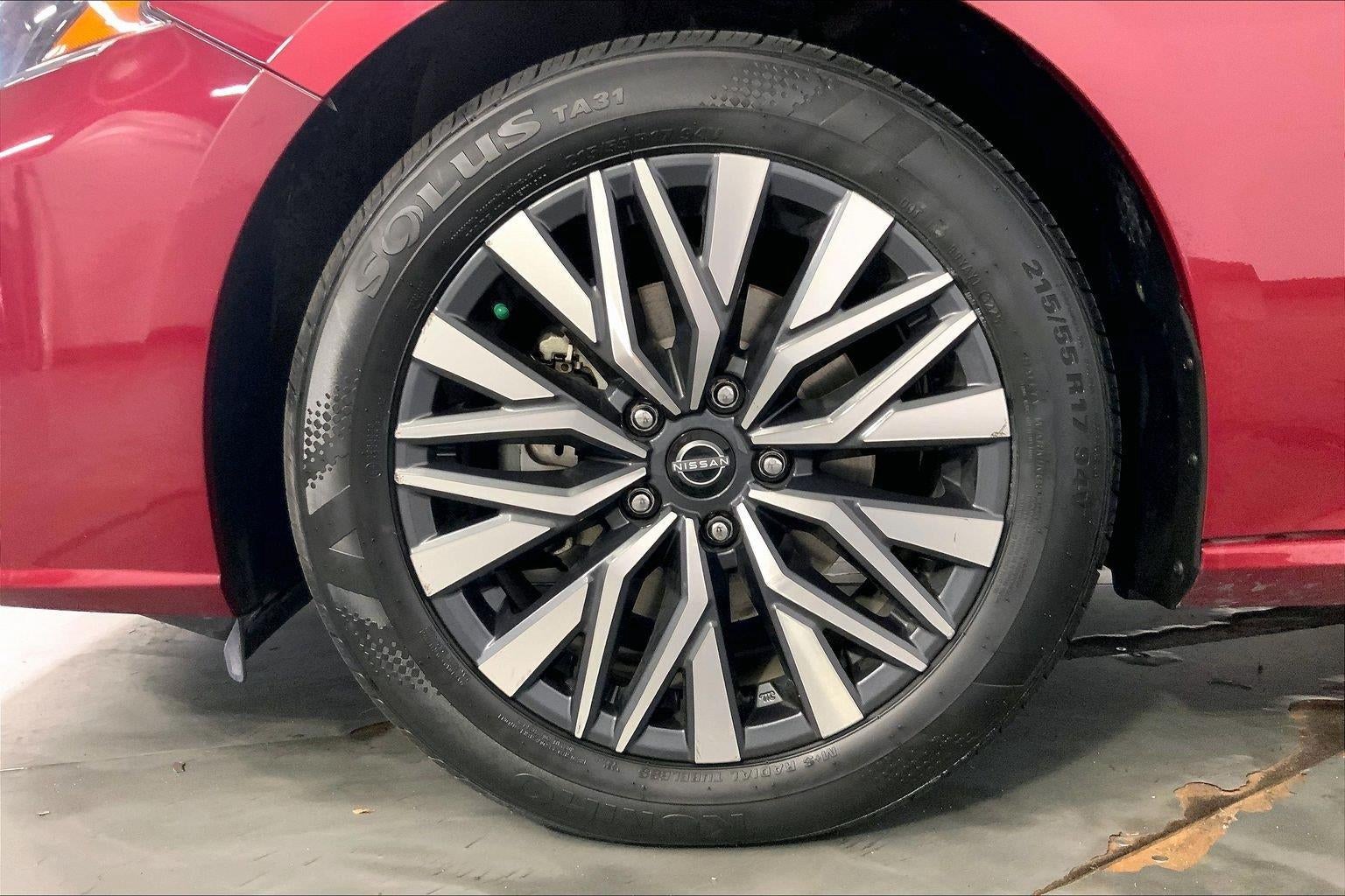 2025 Nissan Altima SV