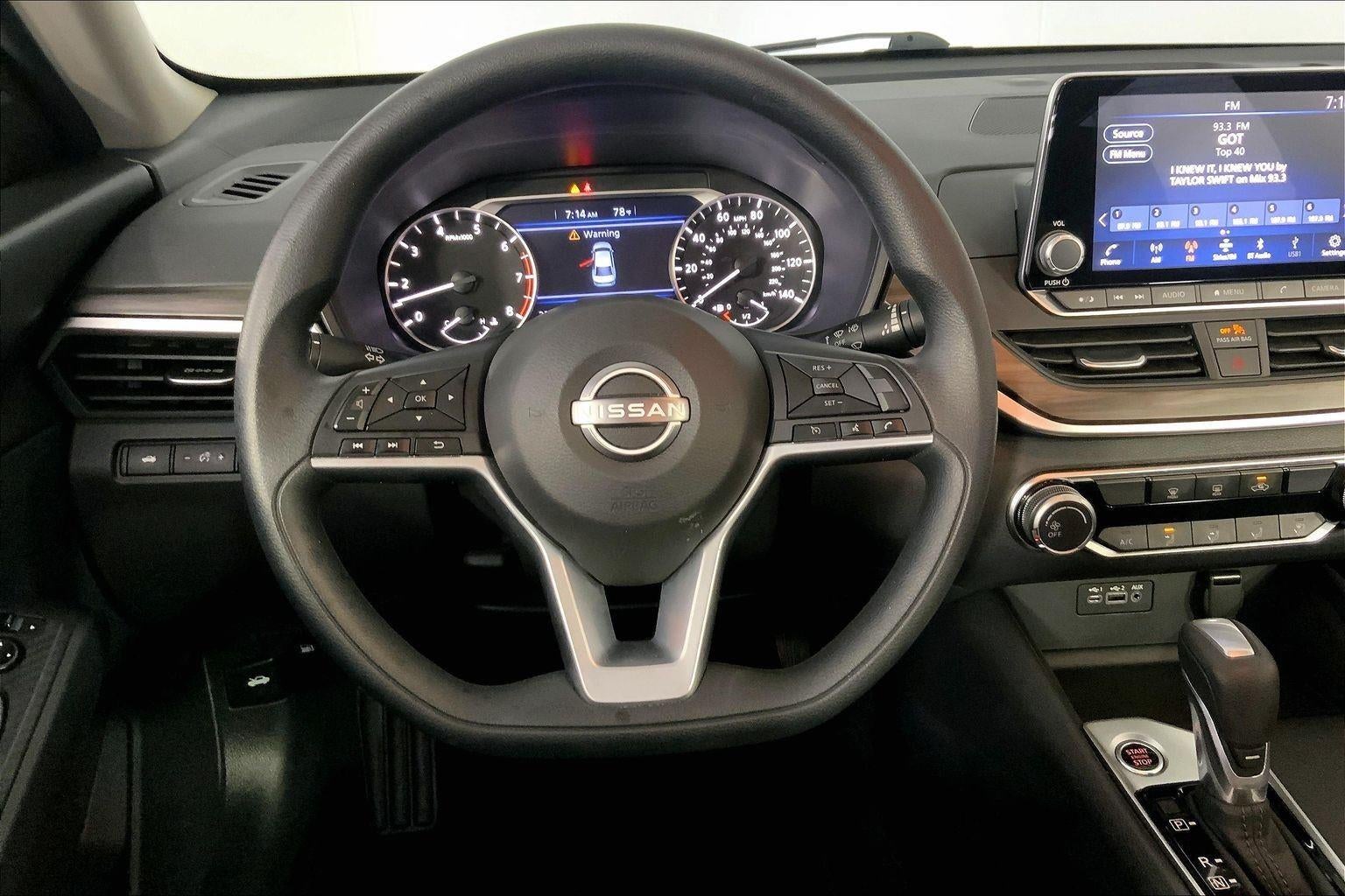 2025 Nissan Altima SV