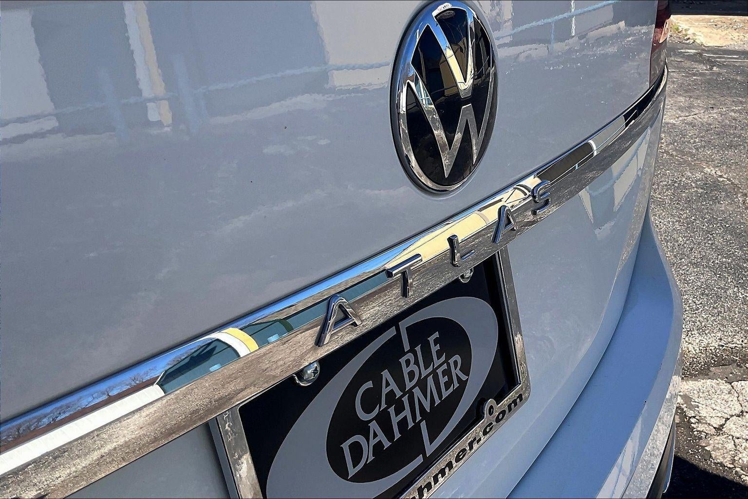 2021 Volkswagen Atlas 3.6L V6 SE w/Technology