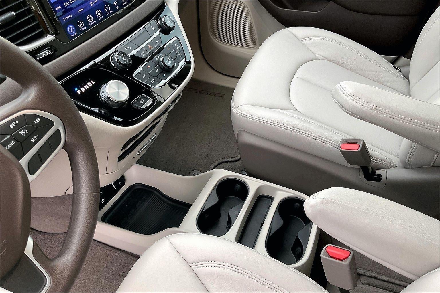 2017 Chrysler Pacifica Touring