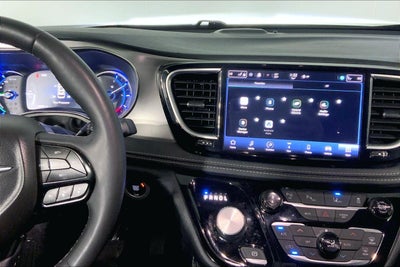 2022 Chrysler Pacifica Hybrid Limited