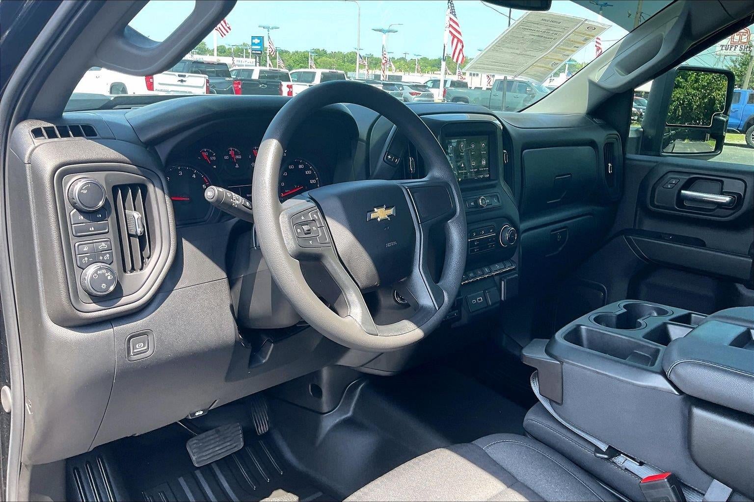 2024 Chevrolet Silverado 2500 HD Custom
