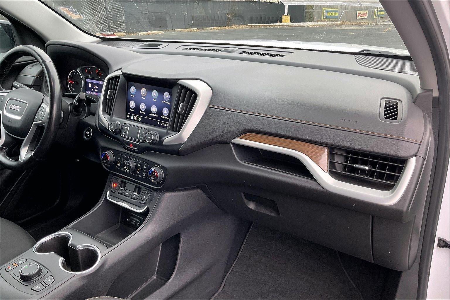 2020 GMC Terrain SLE