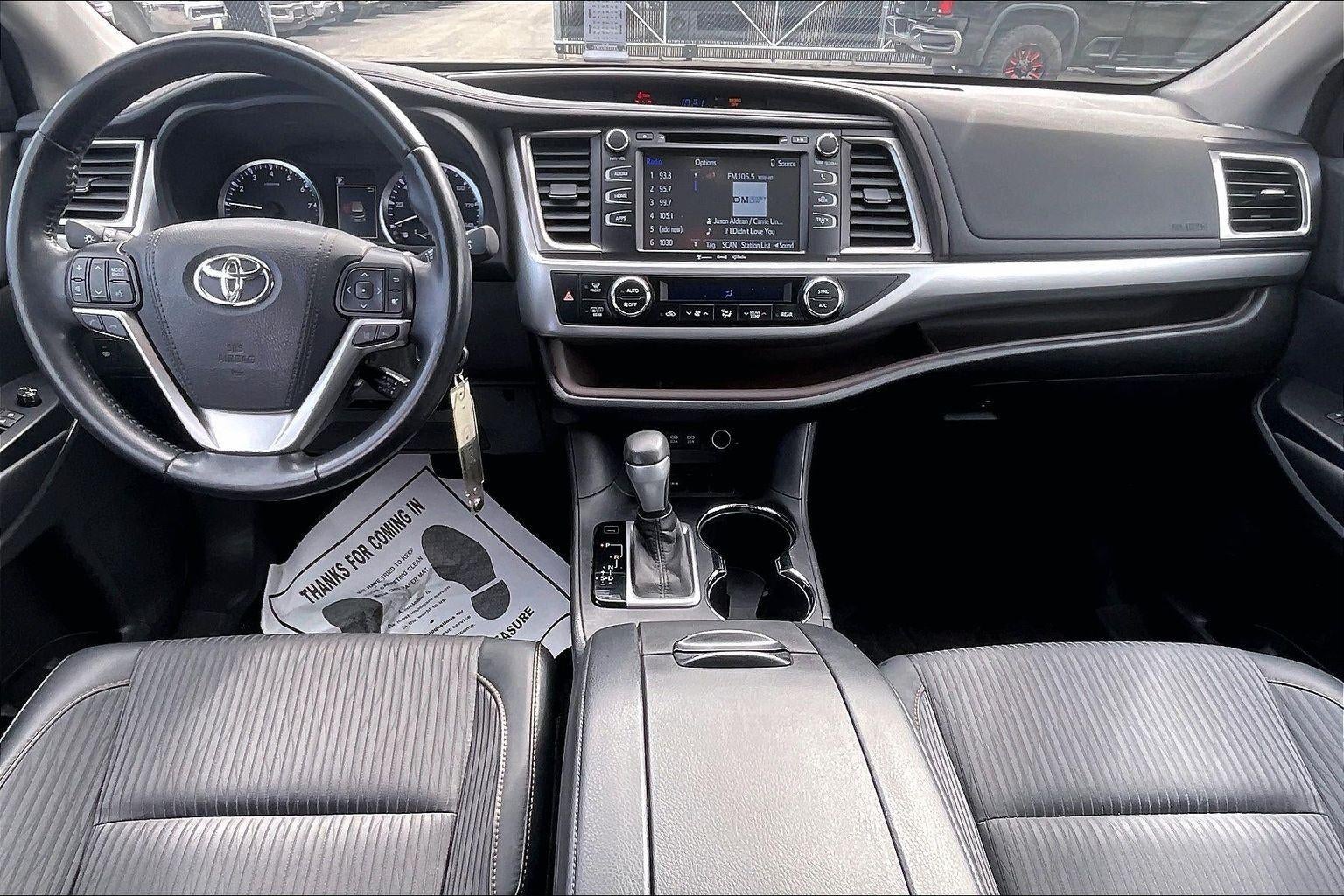 2017 Toyota Highlander LE