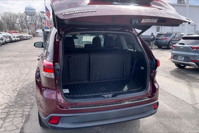 2017 Toyota Highlander LE