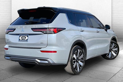 2025 Mitsubishi Outlander SEL