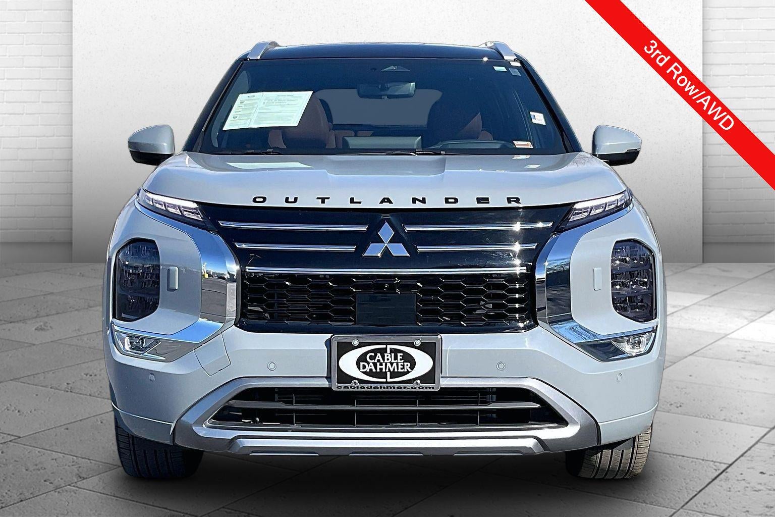 2025 Mitsubishi Outlander SEL