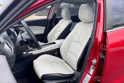 2017 Mazda Mazda3 4-Door Grand Touring