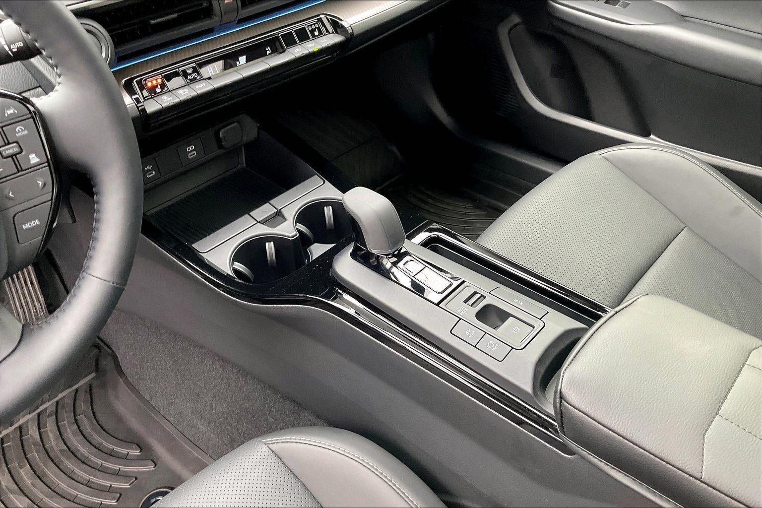 2024 Toyota Prius LE