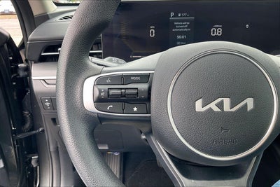 2025 Kia K5 LXS
